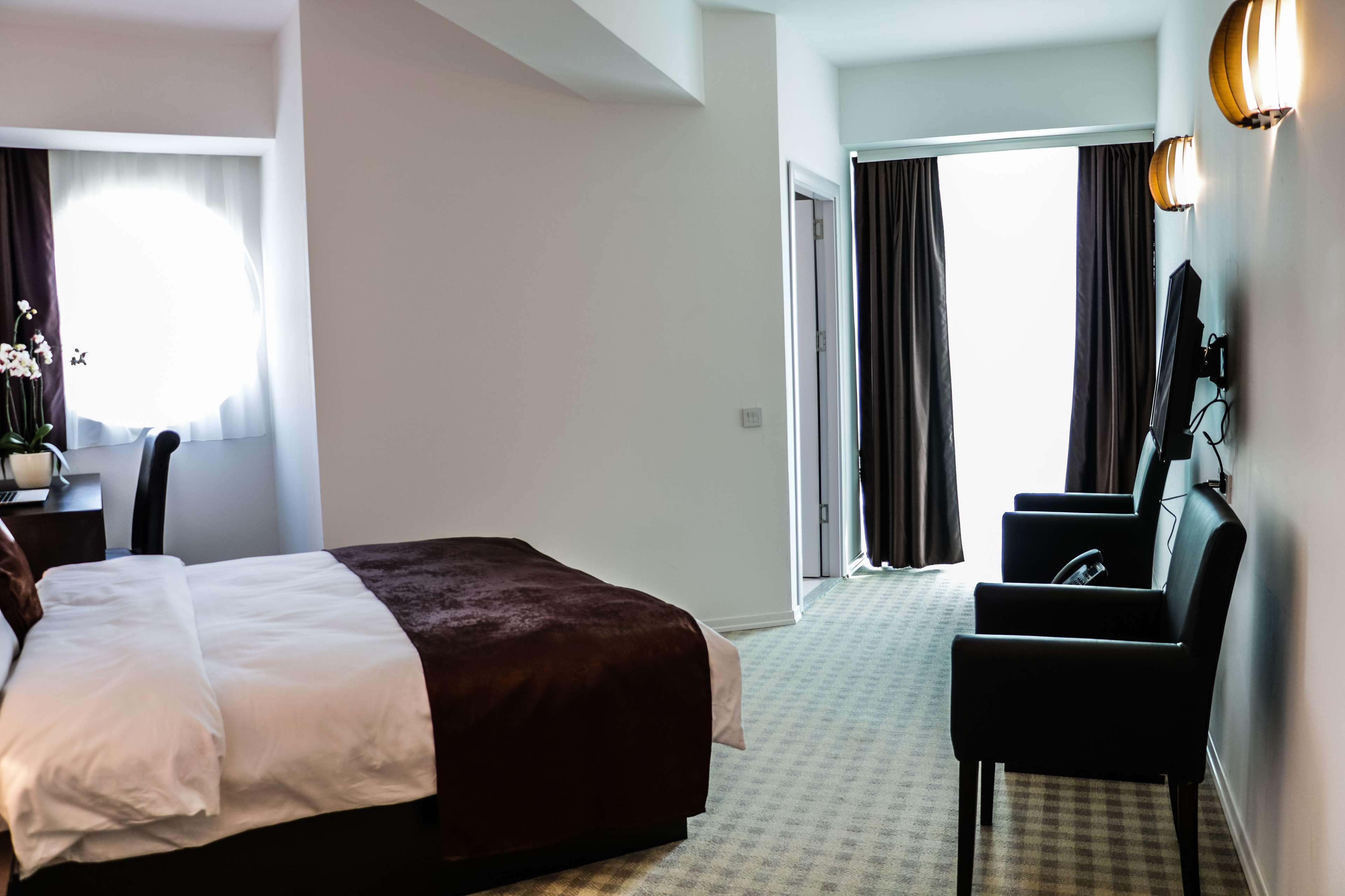 Best Western Hotel Galla Sllatine e Madhe Exterior foto