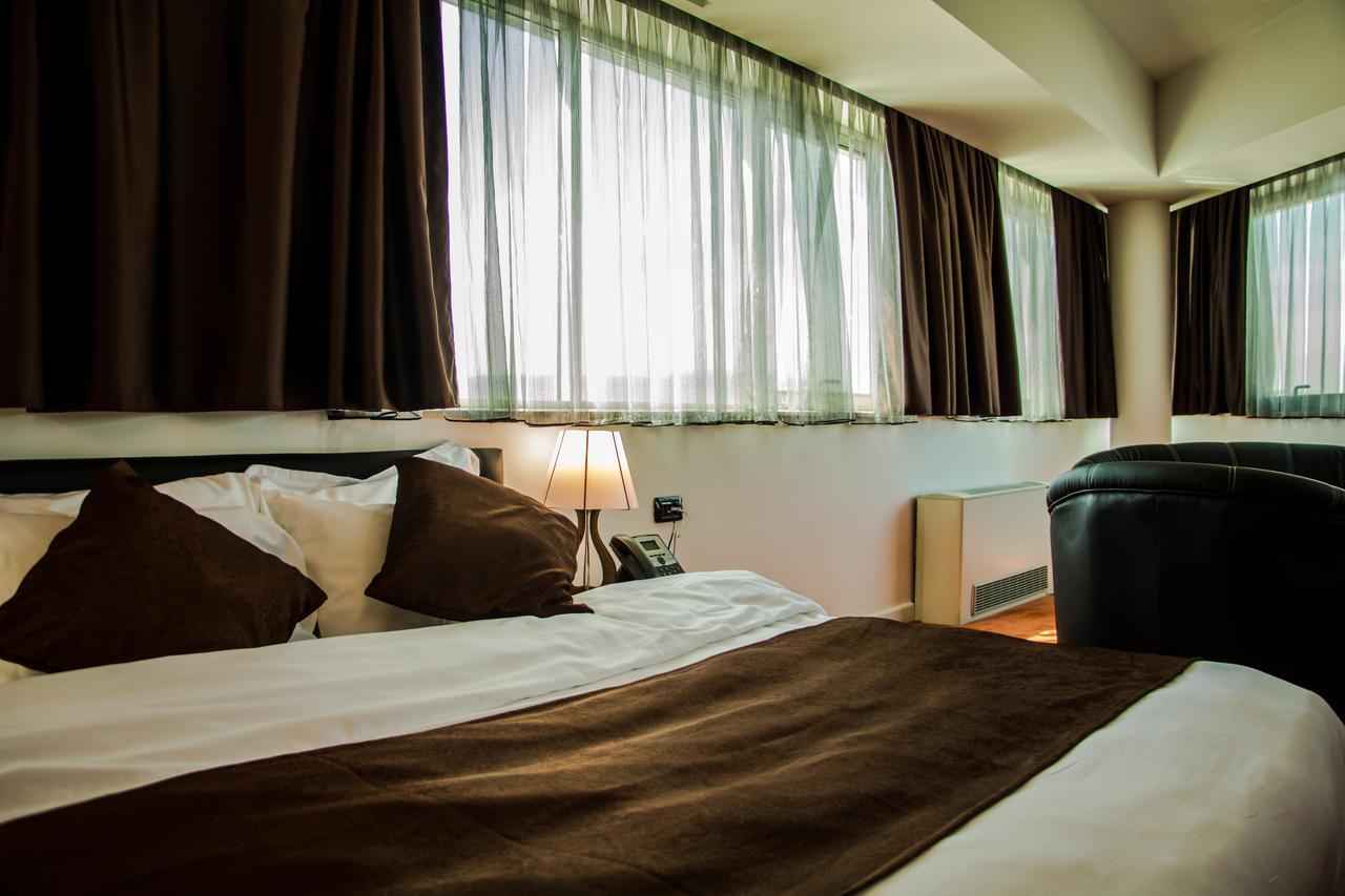 Best Western Hotel Galla Sllatine e Madhe Zimmer foto