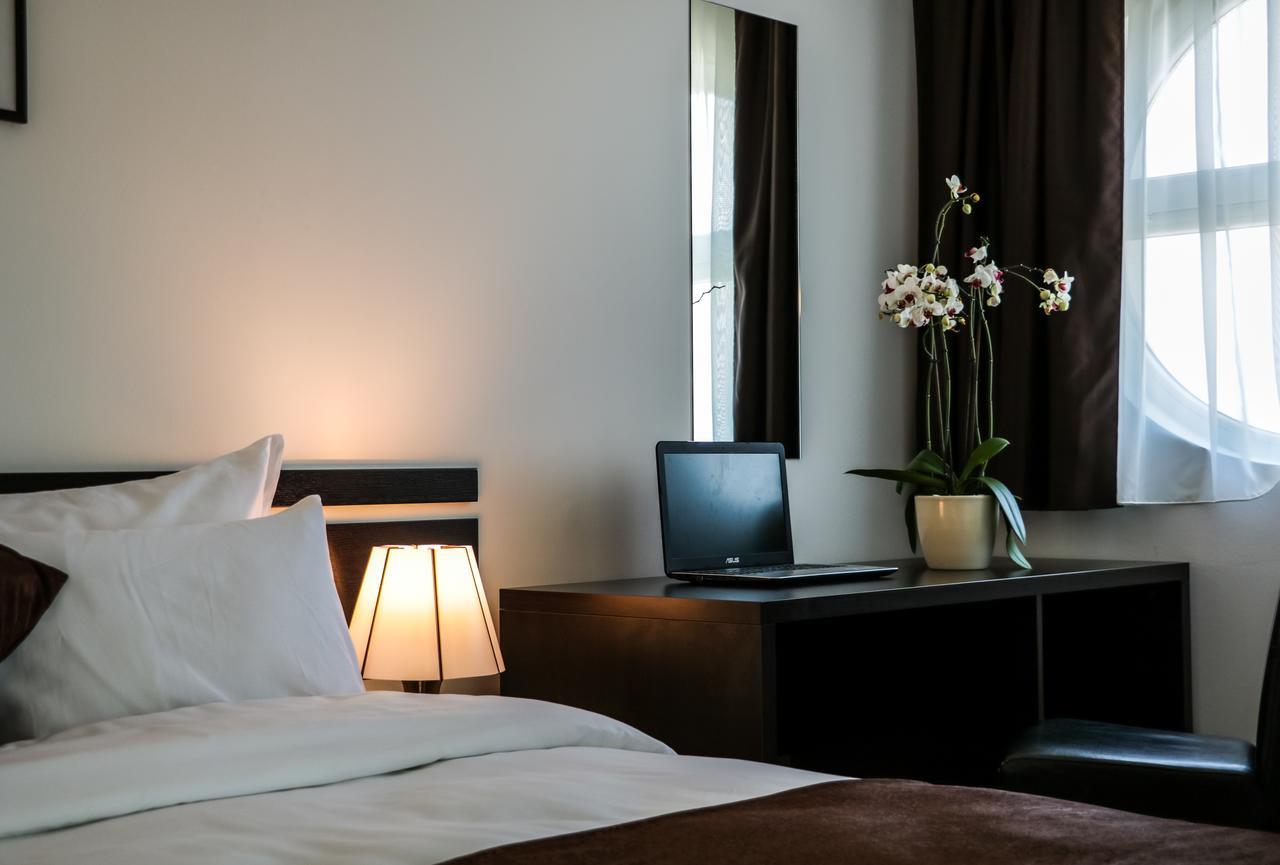 Best Western Hotel Galla Sllatine e Madhe Exterior foto